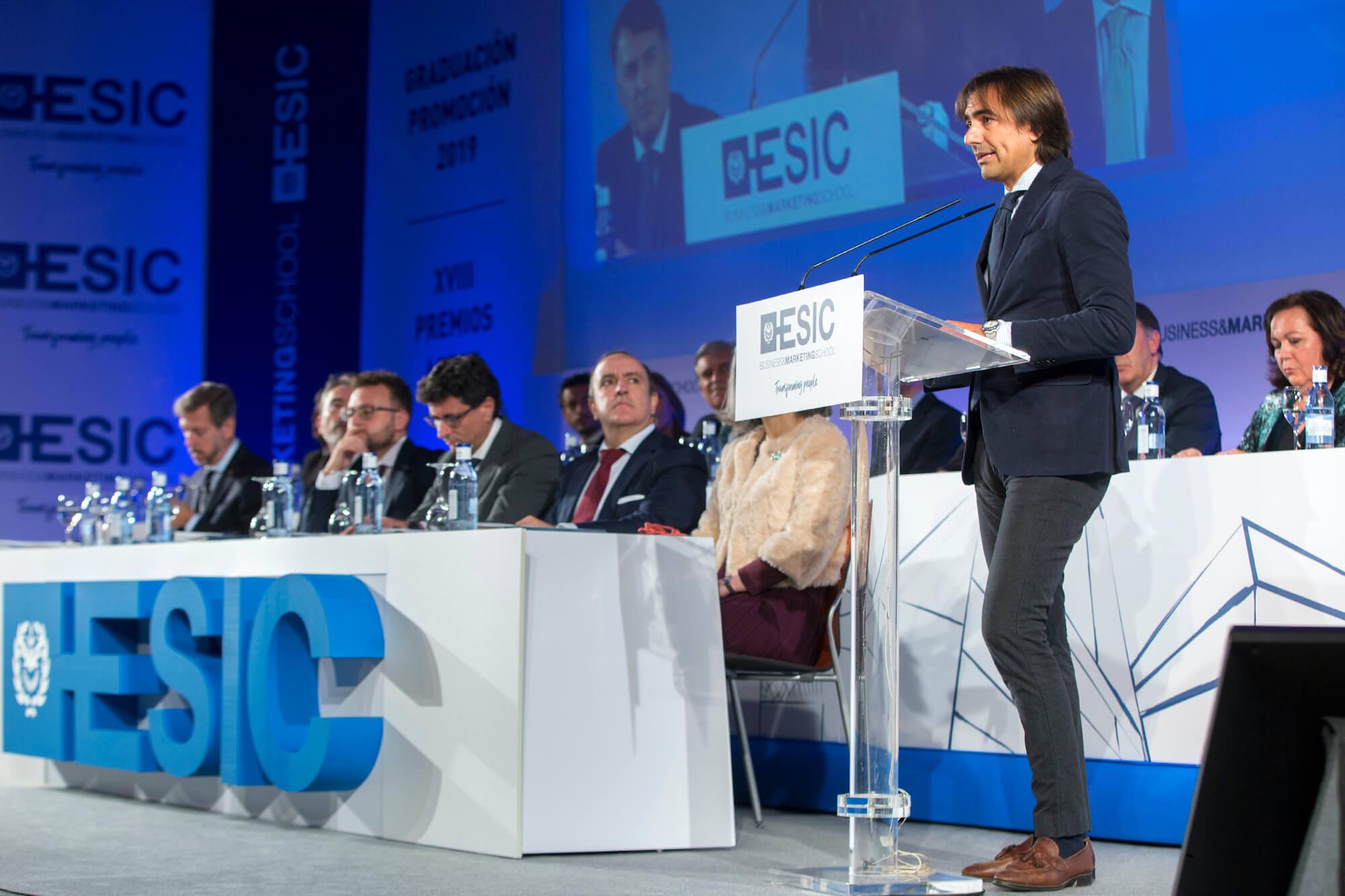 premio aster esic sevilla graduacion