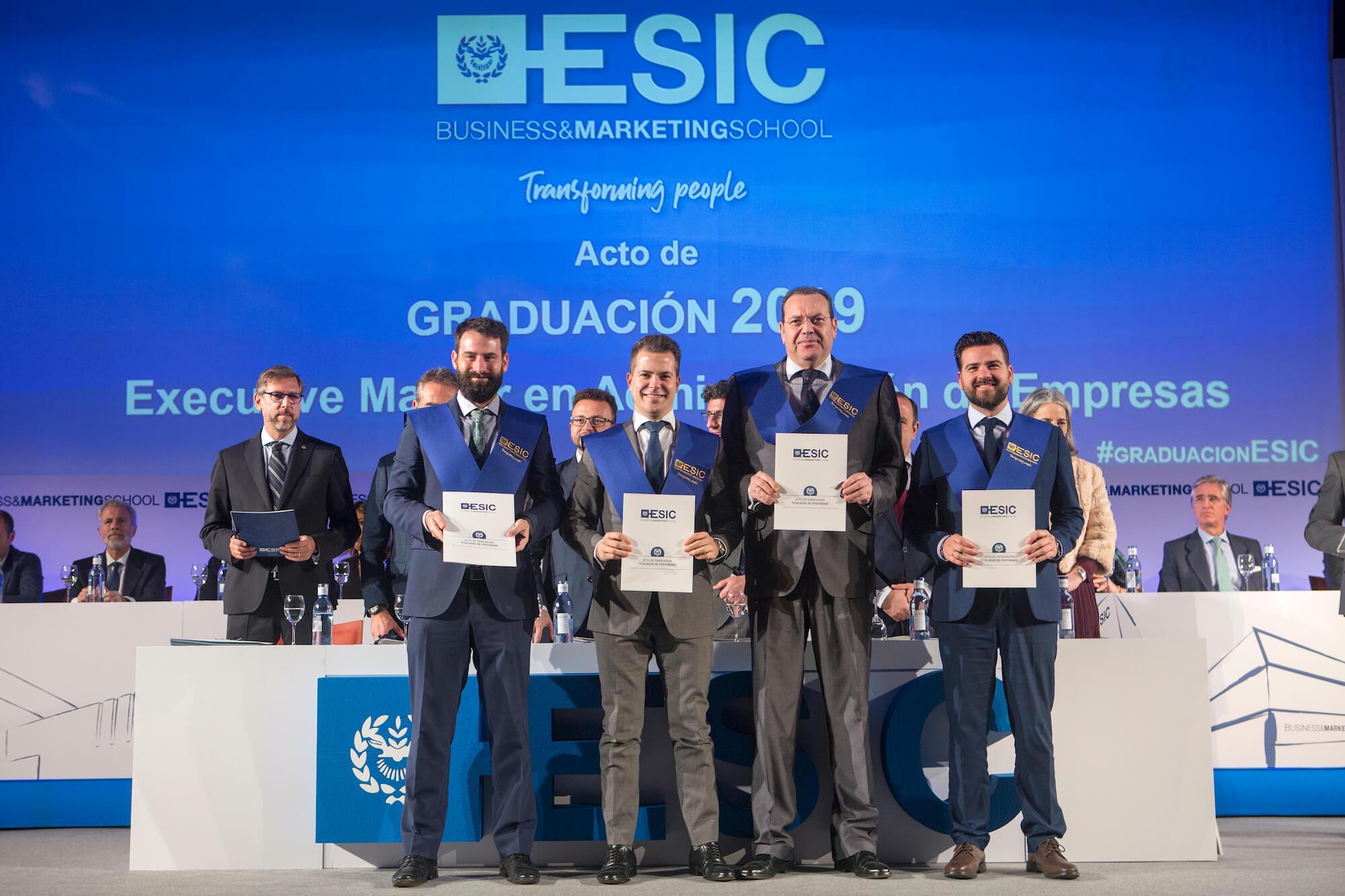 premio aster esic sevilla graduacion