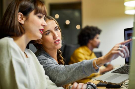 integracion vertical, integracion vertical hacia atras, integración vertical ejemplos, integracion vertical hacia adelante, integracion vertical hacia delante