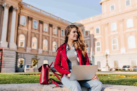 english speaking universities in spain, english taught universities in spain