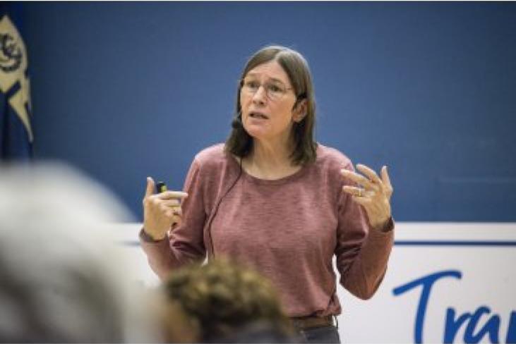 La importancia de dormir para aprender o las ventajas de la mala memoria, entre las lecciones de Barbara Oakley