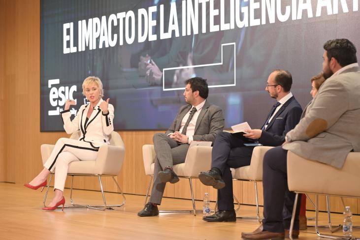 ESIC University y Aleph - Inteligencia Artificial en el Gobierno