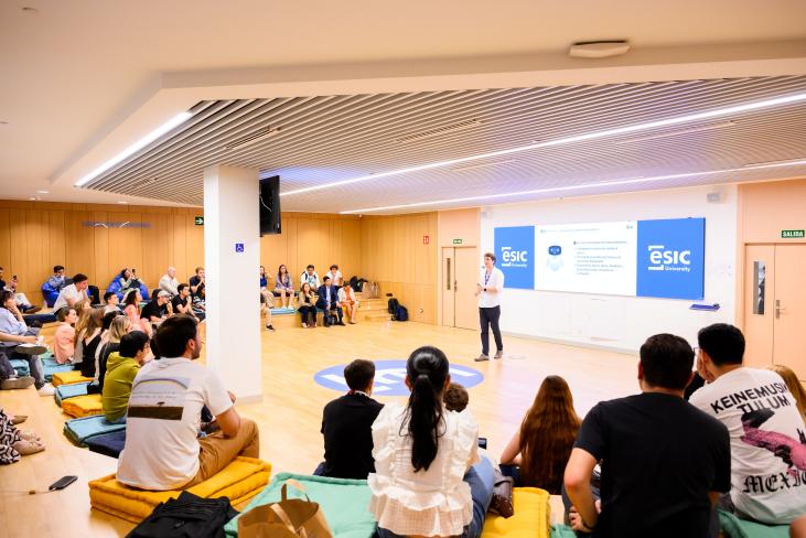 EMPRENDER EN ESIC EMPRENDEDORES