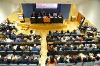 Madrid - 3 retos, 3 oportunidades y 3 consejos sobre economía digital con expertos del sector de Meetic, Worten, NH Hoteles, Triumph y Neck &amp; Neck