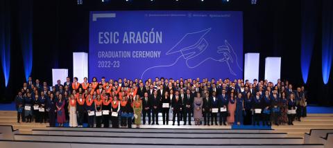 Alumnos_Graduacion_Esic_Aragon