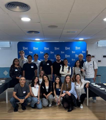 ESIC Comunidad Valenciana da la bienvenida al alumnado internacional de máster.